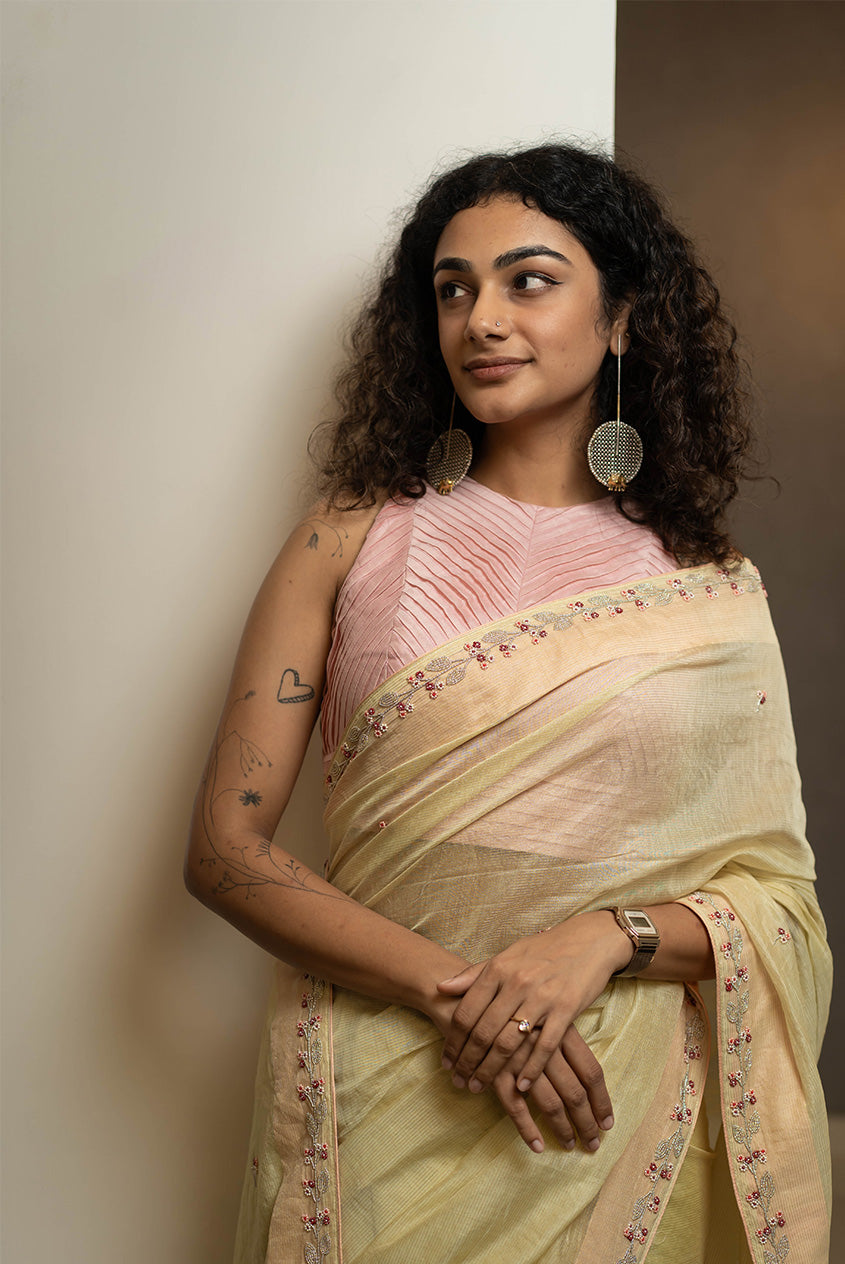 Strawberry Custard Sari