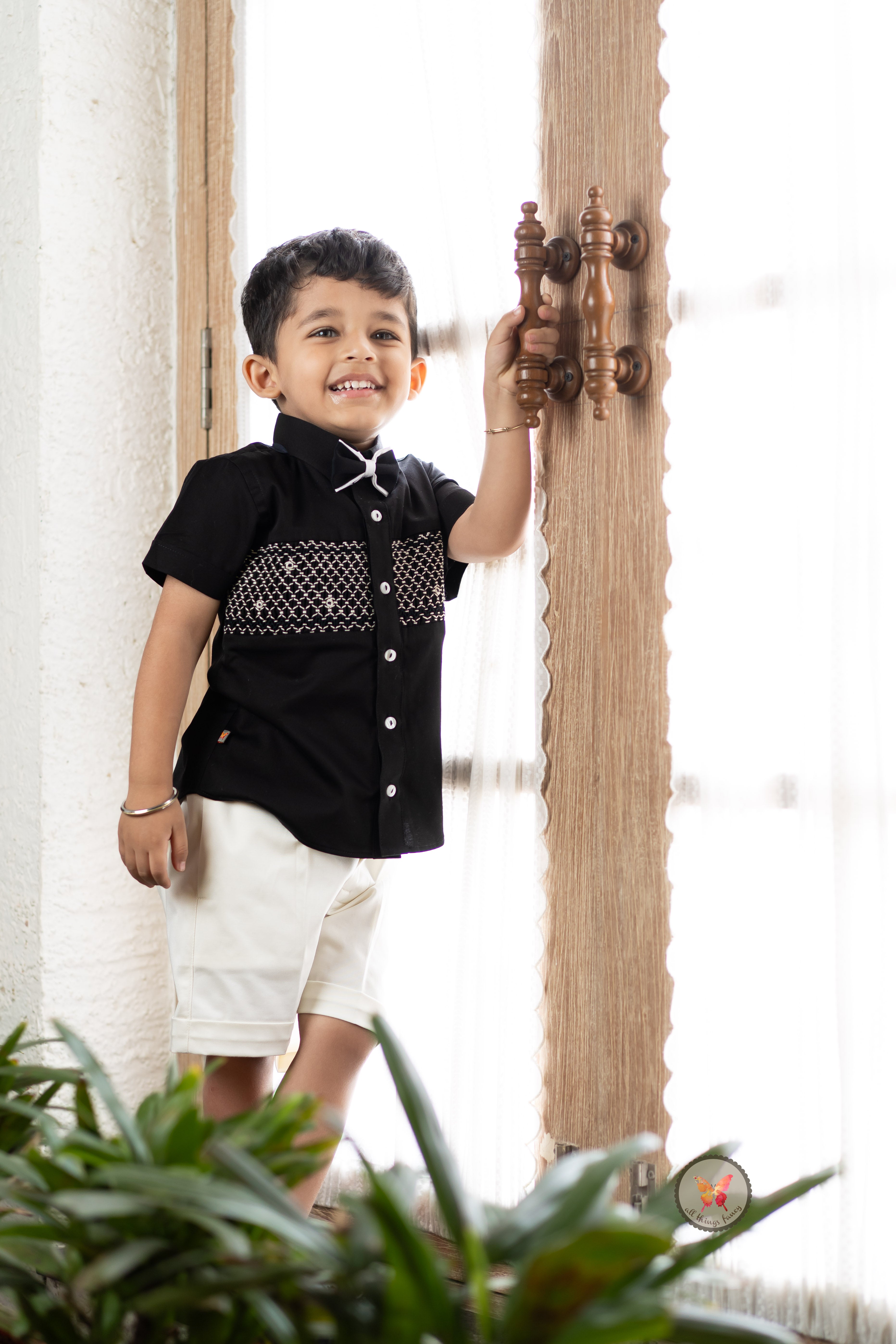 Monochrome Handsmocked Set