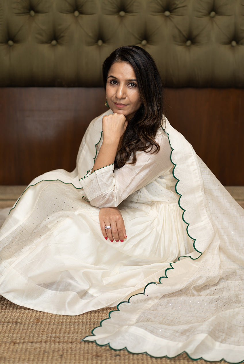 Bhavna Set- Beige