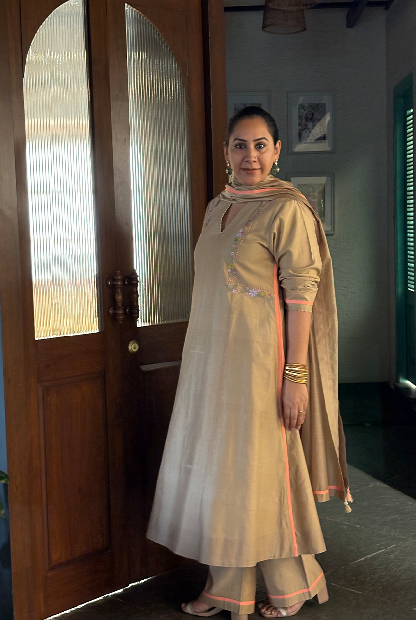 The Side Embroidery kurta sets -Sand