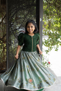 The Teal Green Flora Set
