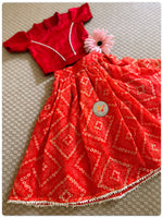 Load image into Gallery viewer, Bandhani Lehenga- Laal
