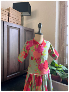 Mul Floral Lehenga set-Hari Elaichi
