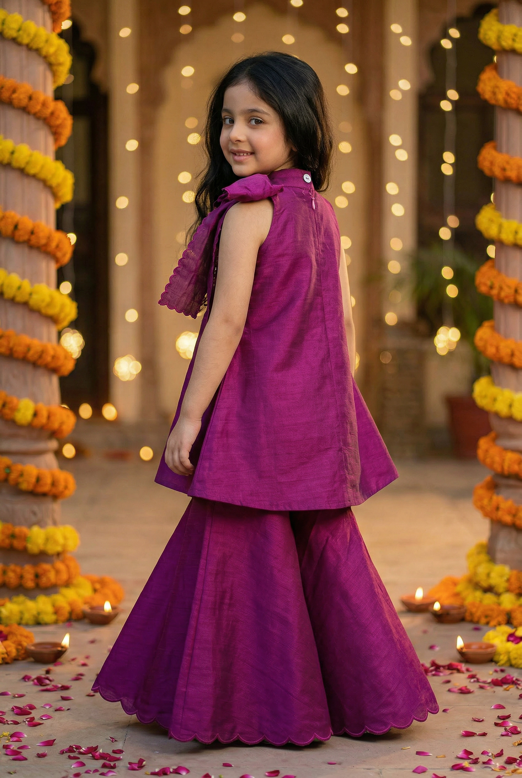 Sheeshe wala Sharara set- Baingani