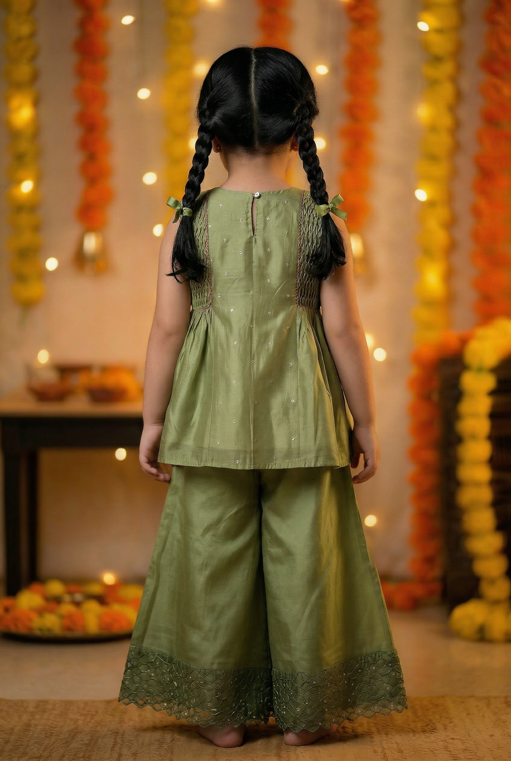 Geometric Sharara- Kiwi