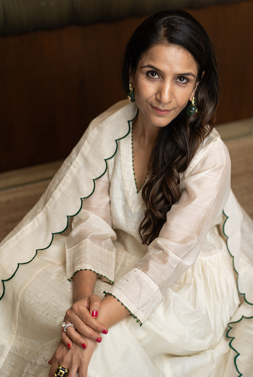 Bhavna Set- Beige