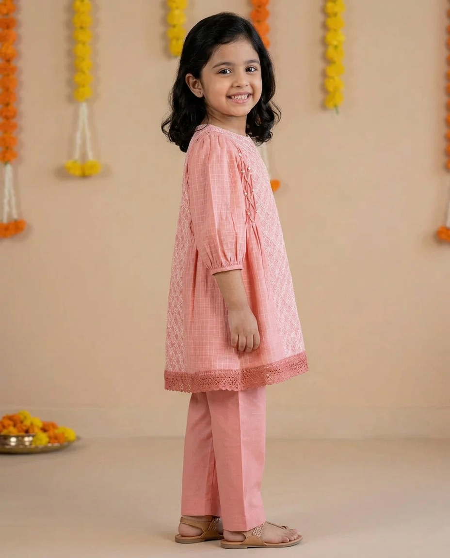 Mishri kurta set- Peach