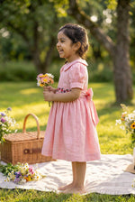 Load image into Gallery viewer, Daisies in my garden
