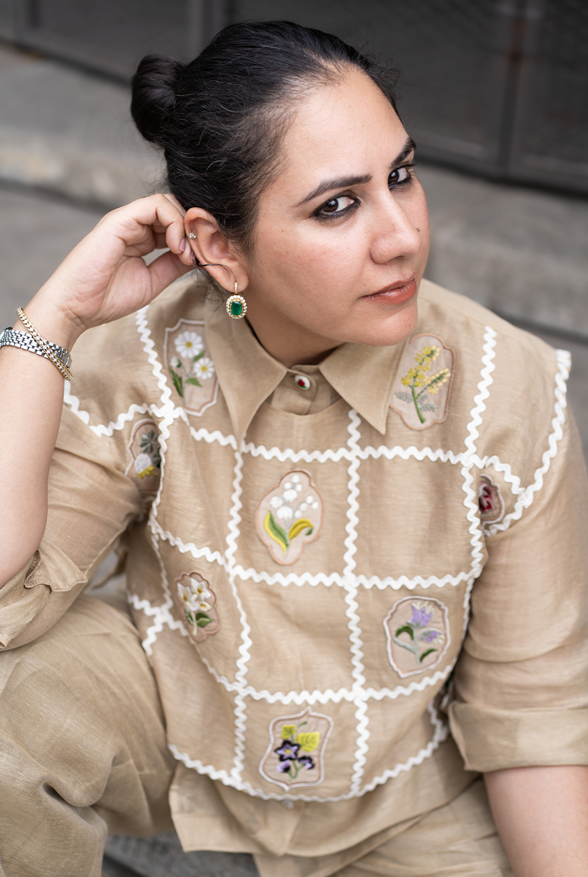 Silk Linen Bib Set