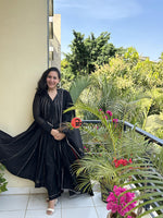 Load image into Gallery viewer, Black Kohl Kalidar Set
