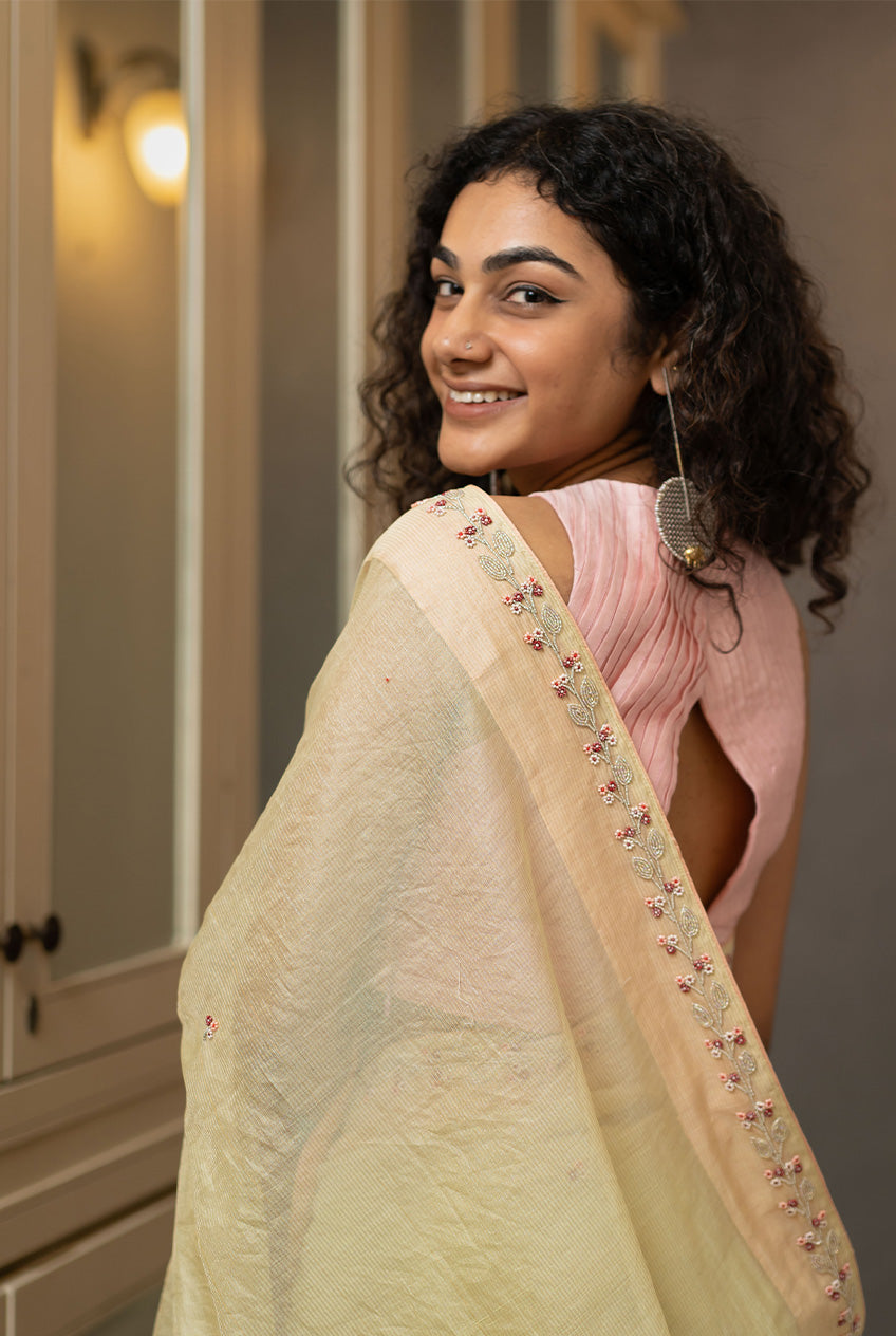 Strawberry Custard Sari