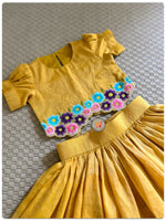 Load image into Gallery viewer, Embroidered Tissue Lehenga Set- Yellow
