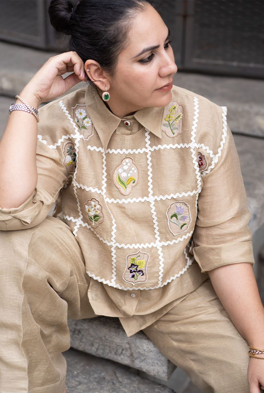 Silk Linen Bib Set