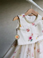 Load image into Gallery viewer, A summer wedding lehenga set- IVORY
