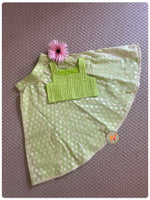 Load image into Gallery viewer, Chanderi Beneras Panelled Lehenga set- Lime Green
