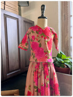 Load image into Gallery viewer, Mul Floral Lehenga- Gulkand
