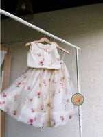 Load image into Gallery viewer, A summer wedding lehenga set- IVORY
