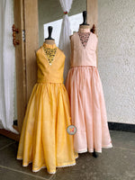 Load image into Gallery viewer, Mirror lehenga-Pale pink
