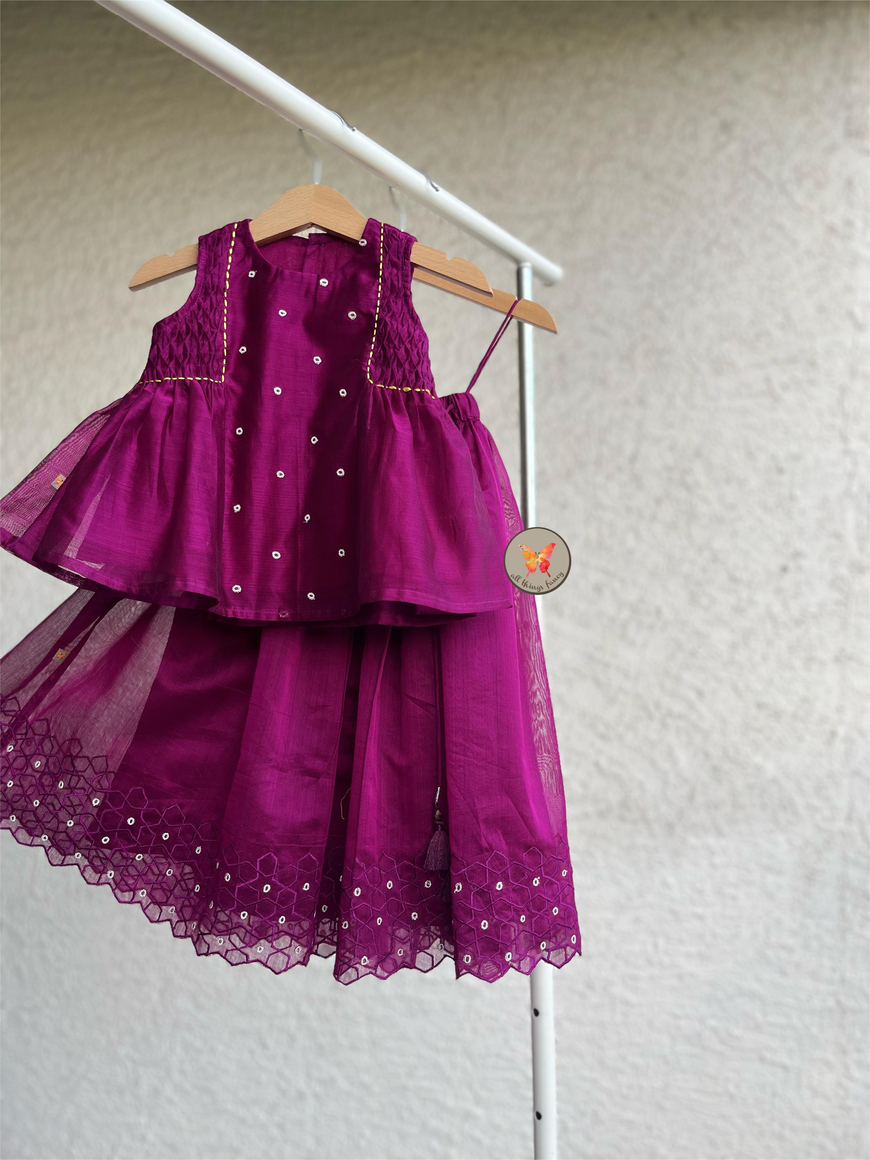 Geometric Embriodery lehenga set-Pukhraj
