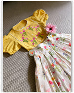 Load image into Gallery viewer, The Tulip Garden Set
