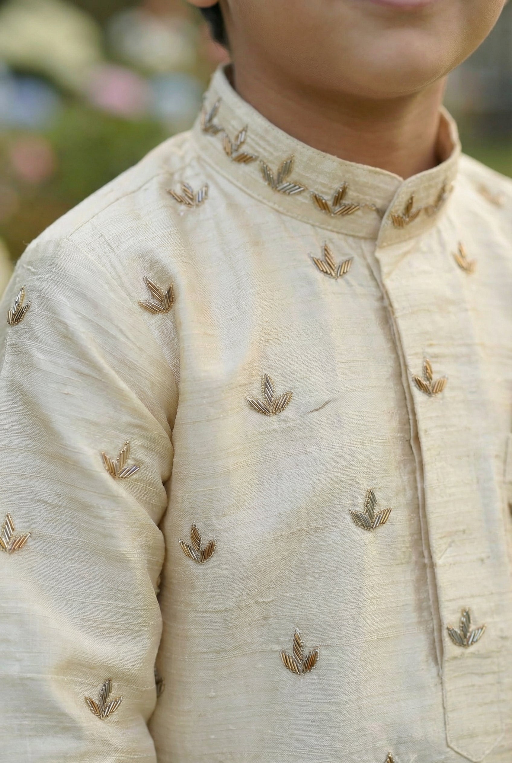 Nawabzade - Ivory