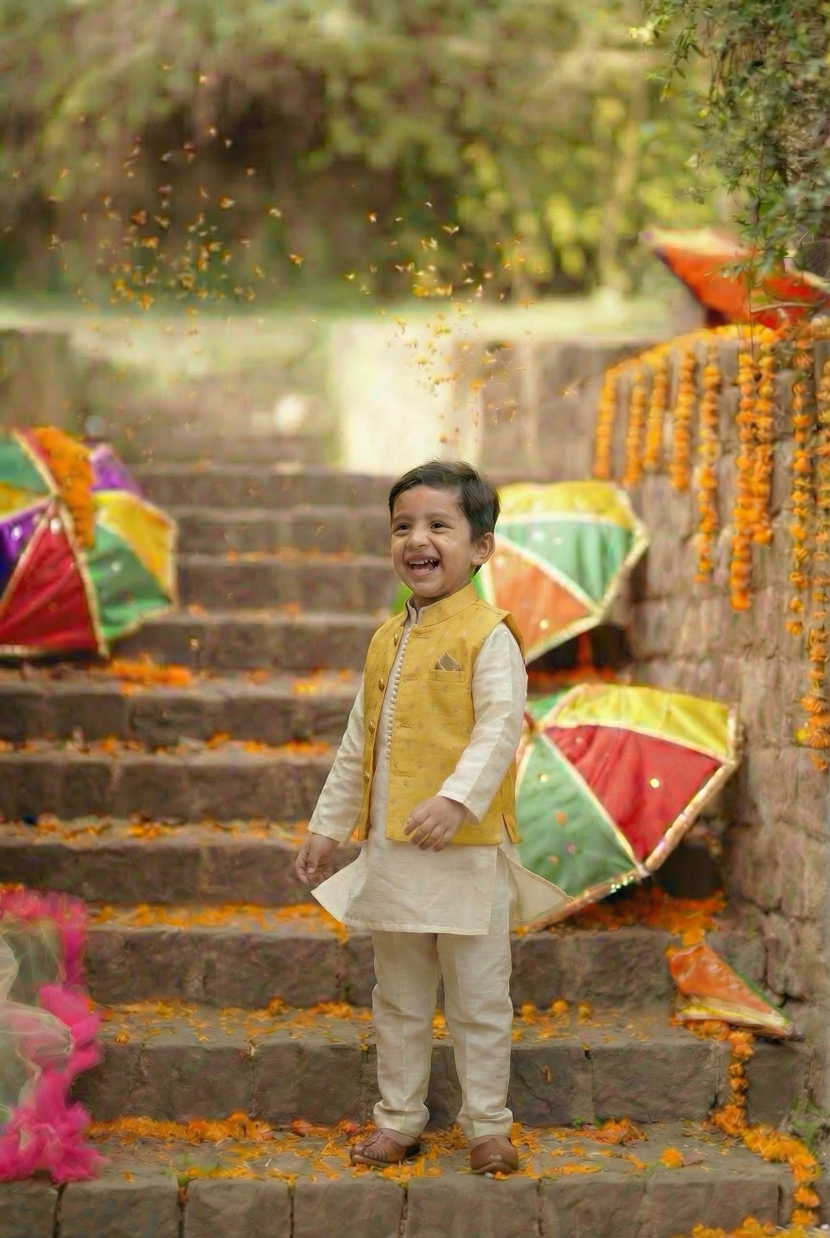Chamak Tara Koti Set-Sunhera