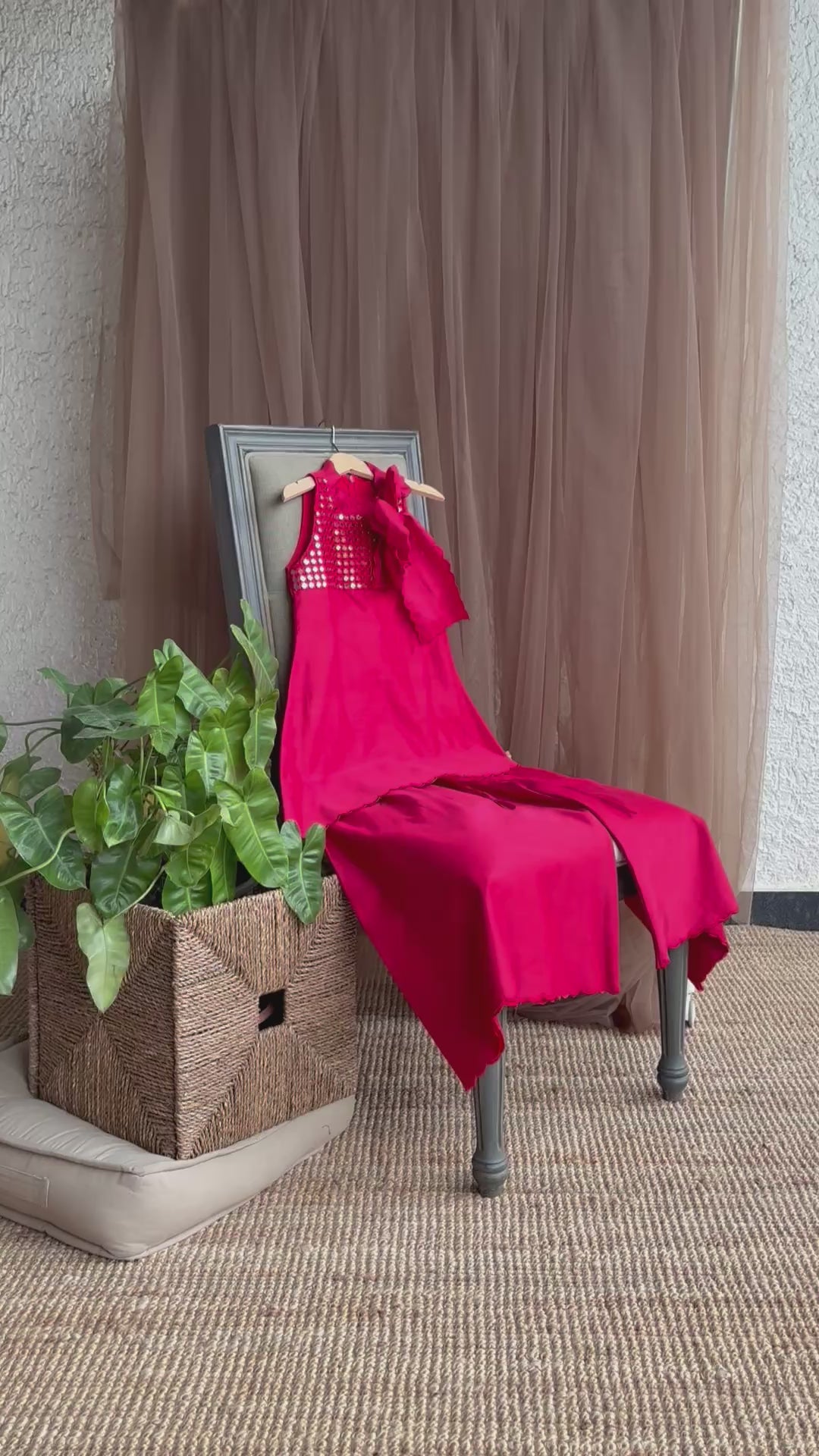 Sheeshe wala Sharara set- Laal