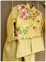 Load image into Gallery viewer, Vintage Floral Kurta Set - Custard Yellow
