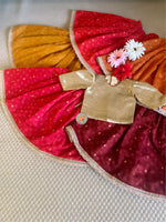 Load image into Gallery viewer, Woven Zari Bandhani Lehenga Set- Coke
