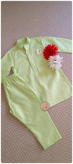 Load image into Gallery viewer, Checks Kurta set - Sorbet Green

