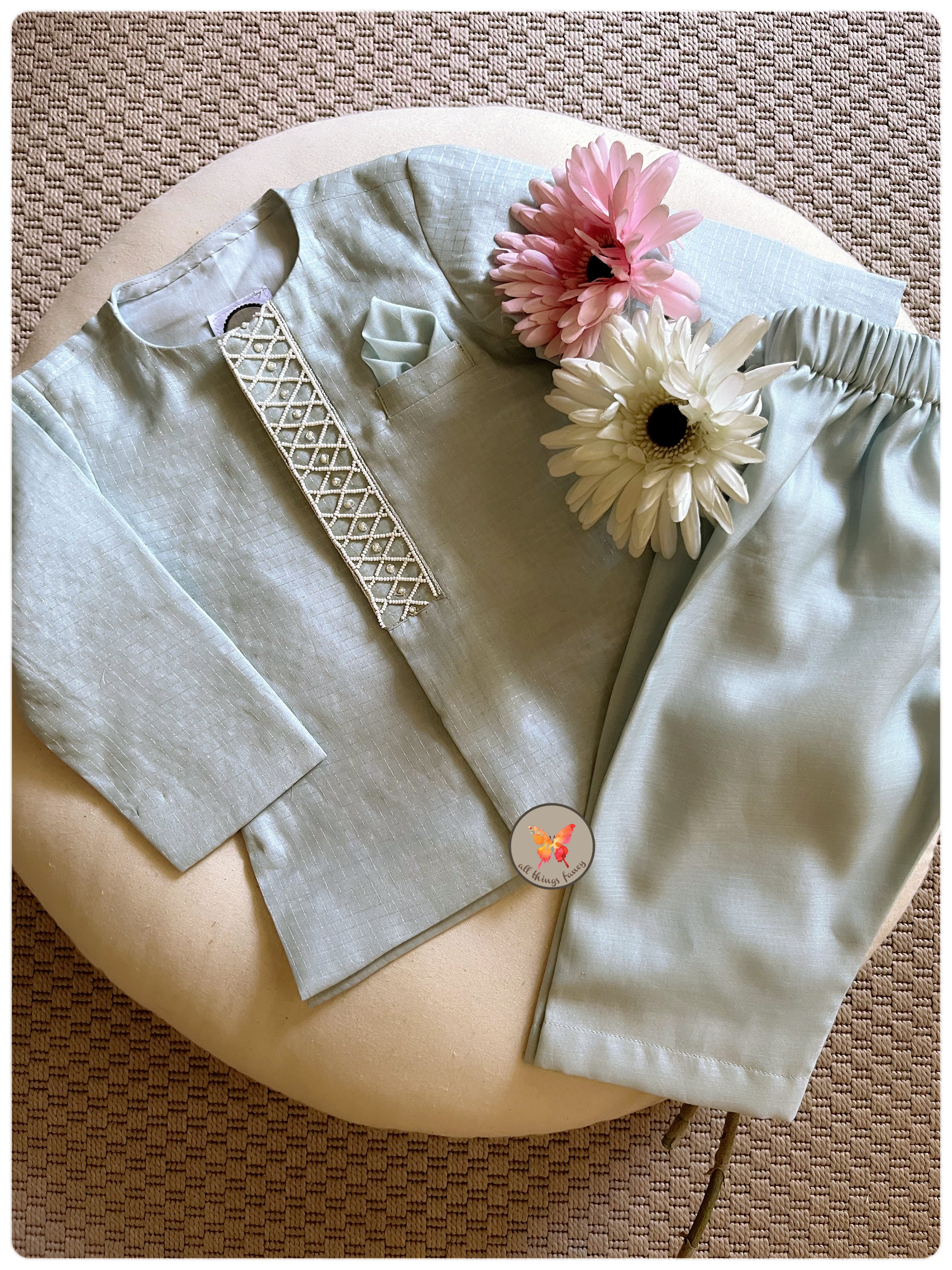 “Xoxo” Zari Checks Set - Sky