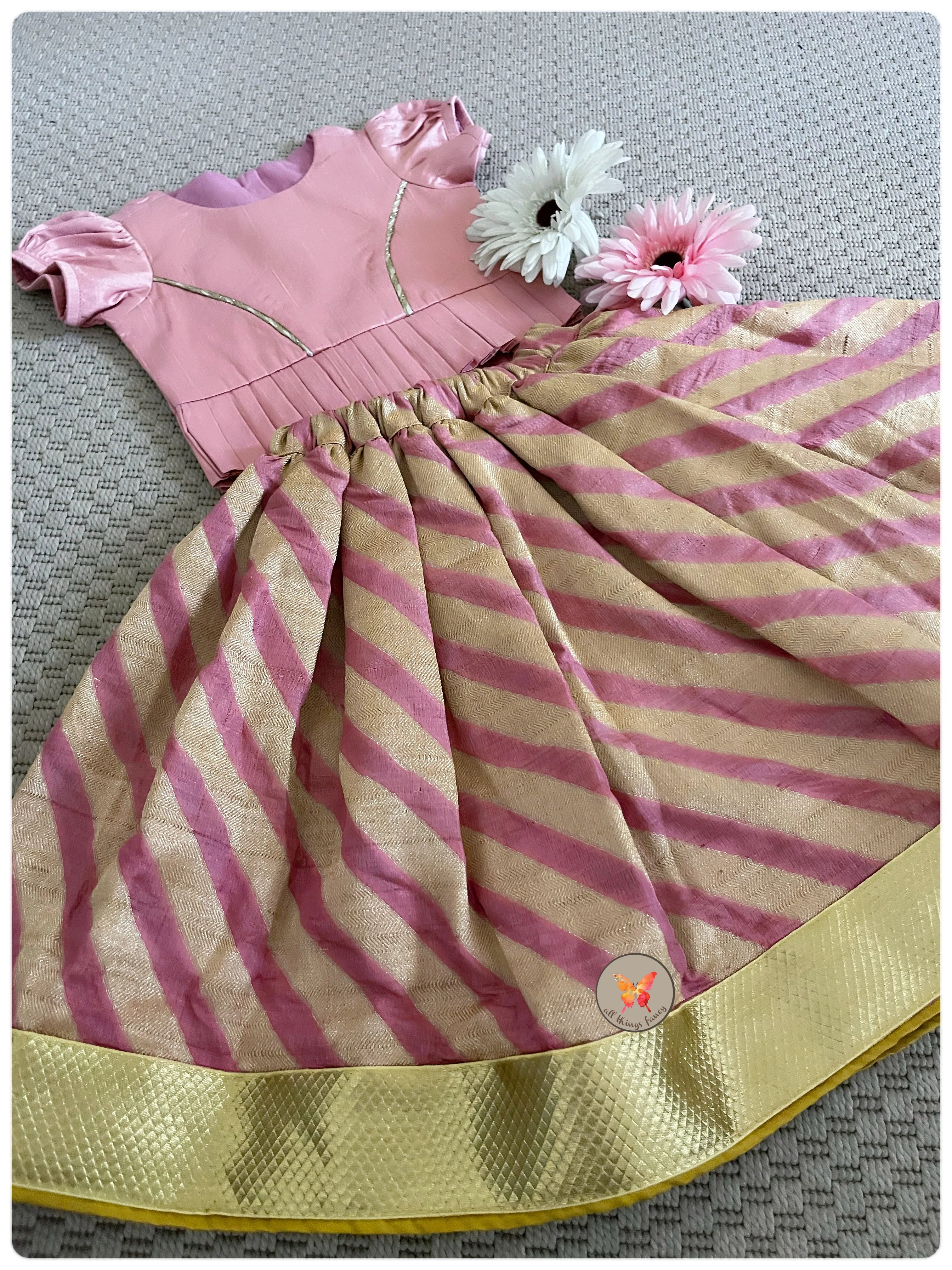 “Pehli Diwali” Lehenga Set - Gulab
