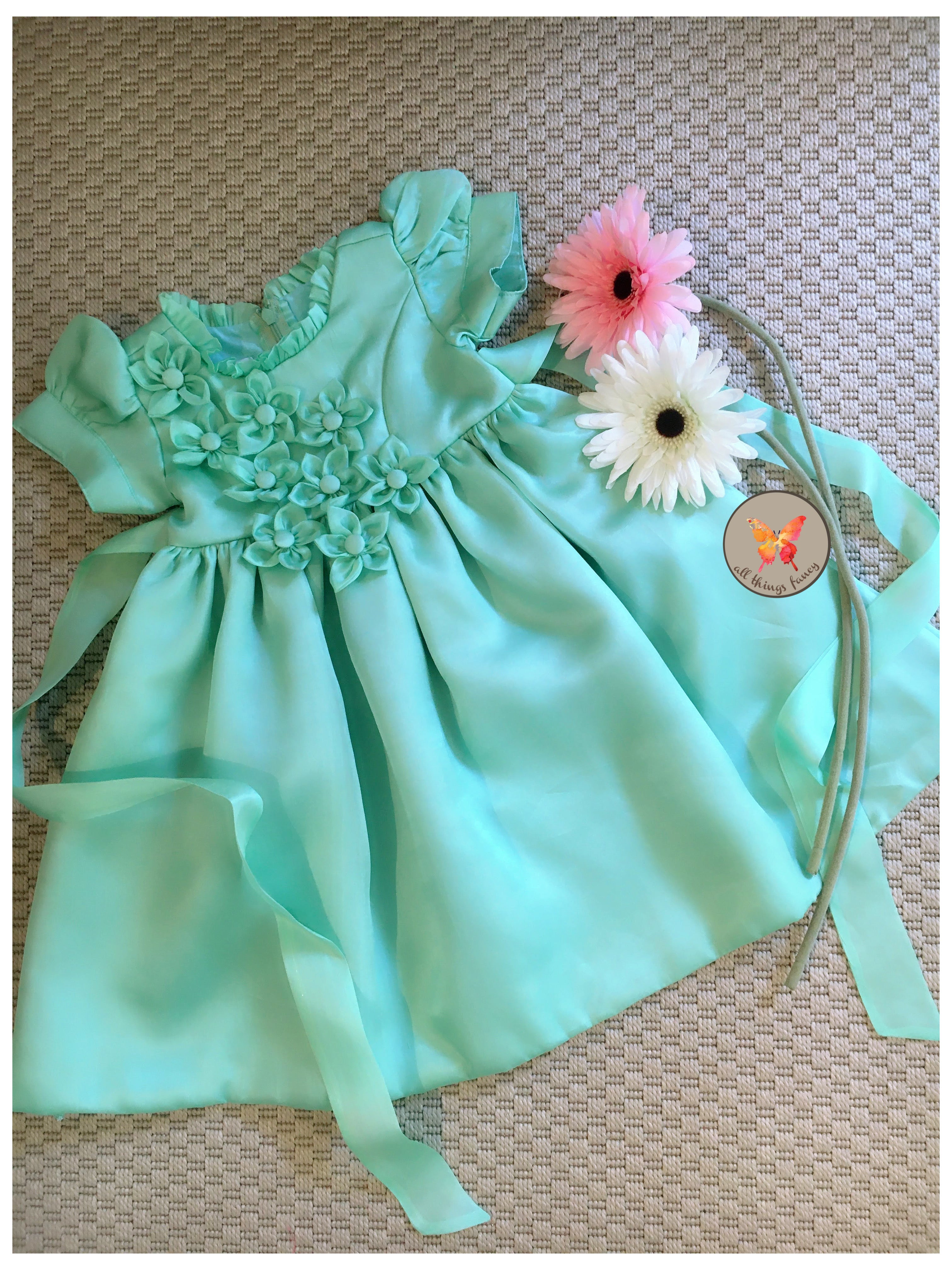 The Mint Flower Power 👗