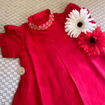 Load image into Gallery viewer, The Indian Frenchknot Tunic- Red
