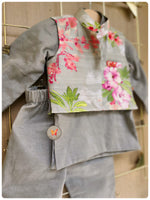 Load image into Gallery viewer, Vintage Floral Kurta Set - Silver Grey
