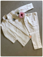 Load image into Gallery viewer, Khadi Pintucked Kurta set- moti
