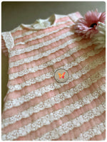 Load image into Gallery viewer, Lace &amp; pleats Tunic Dress
