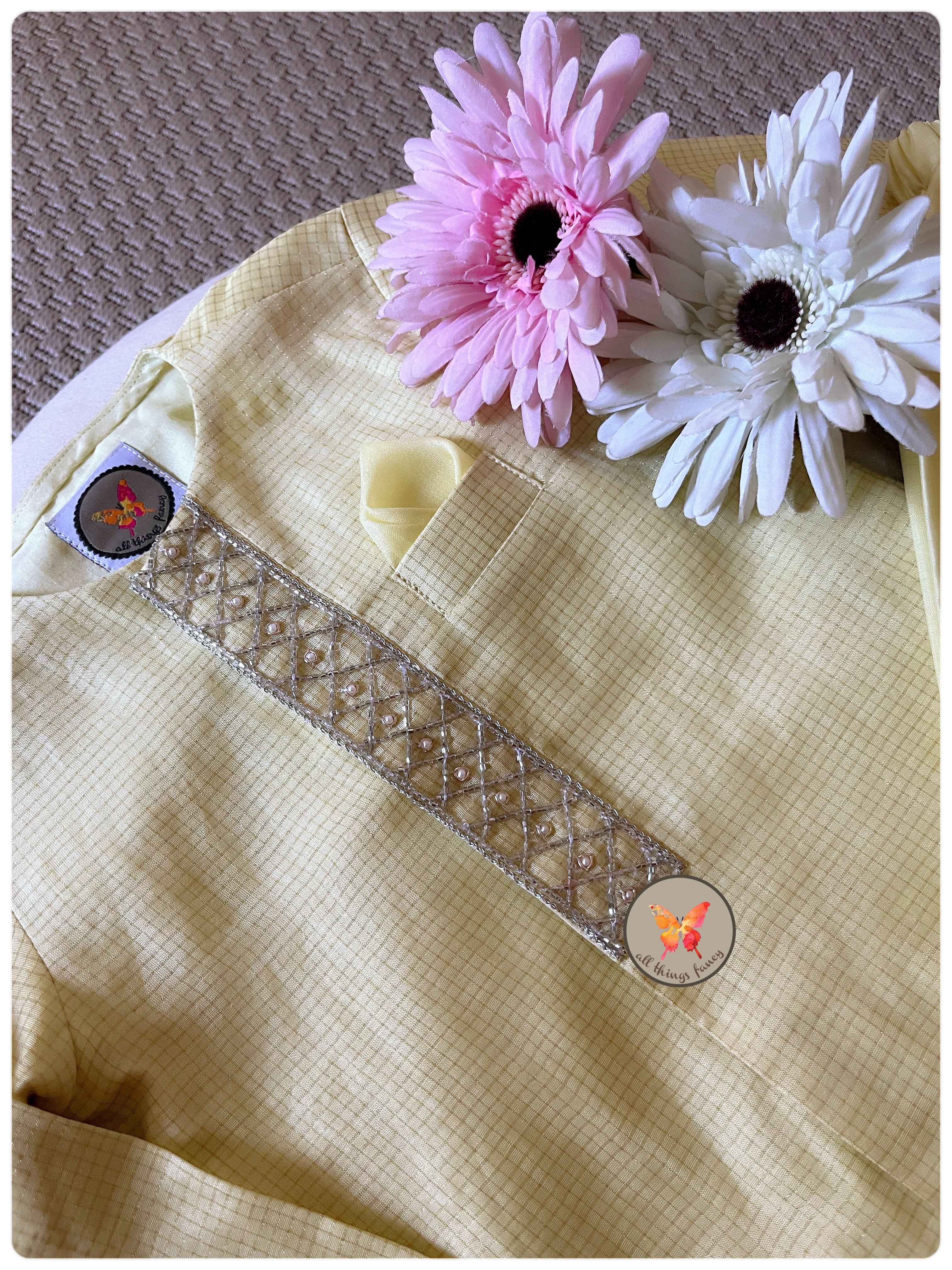 “Xoxo” Zari Checks Set - Yellow