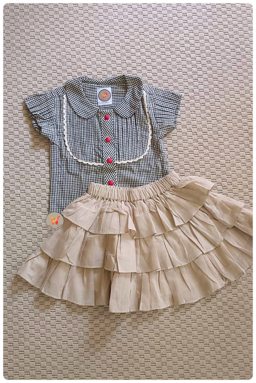 Tiered Skirt with Monochrome Blouse
