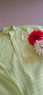 Load image into Gallery viewer, Checks Kurta set - Sorbet Green
